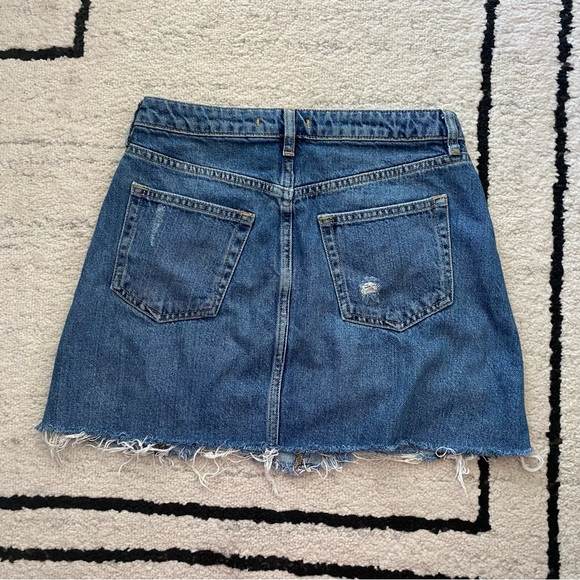 WE THE FREE Blue Harvey Distressed Button Denim Mini Skirt - Picture 10 of 12